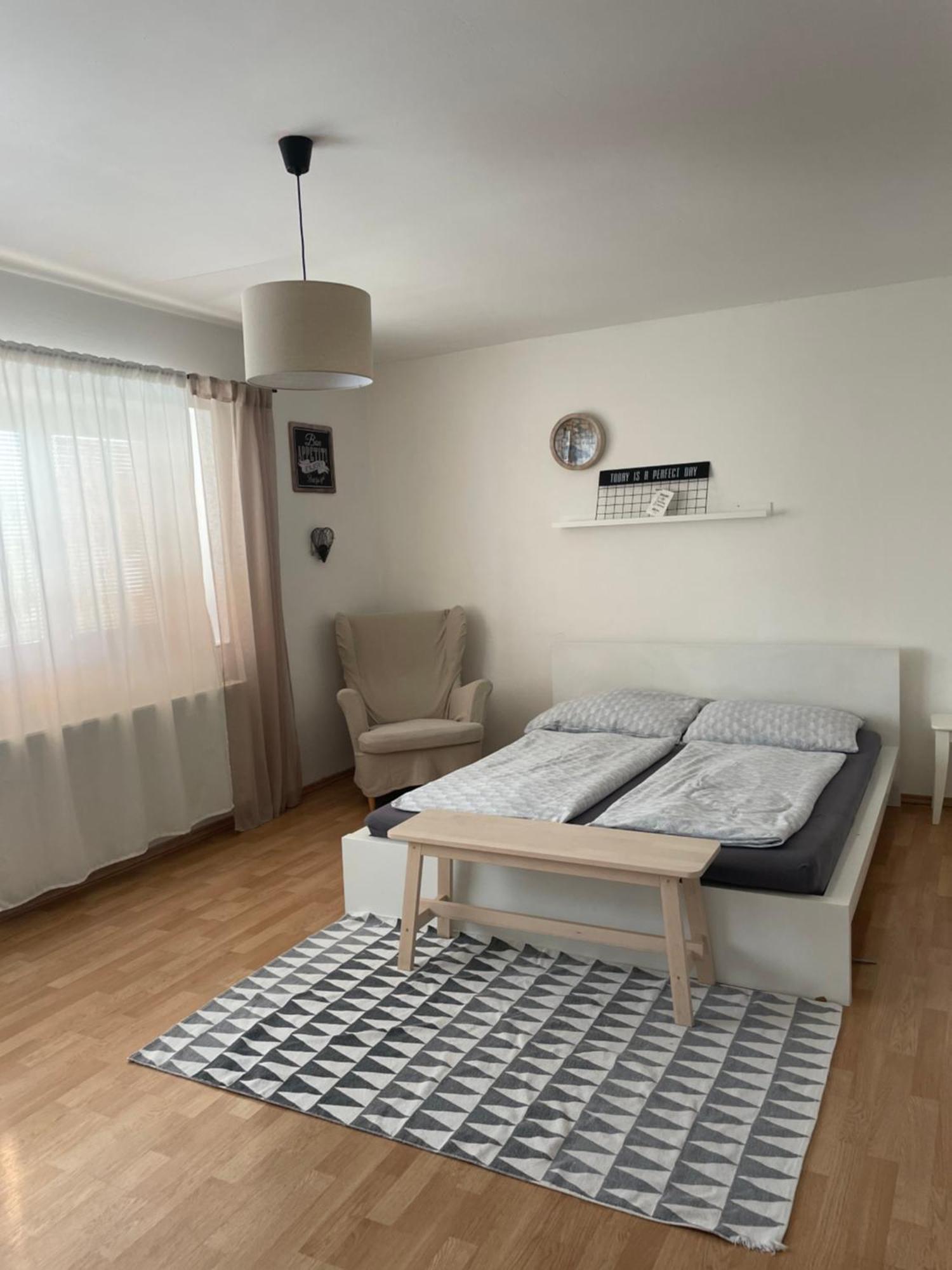 Apartment Dubnica-Prejta 2 Dubnica nad Vahom Bagian luar foto